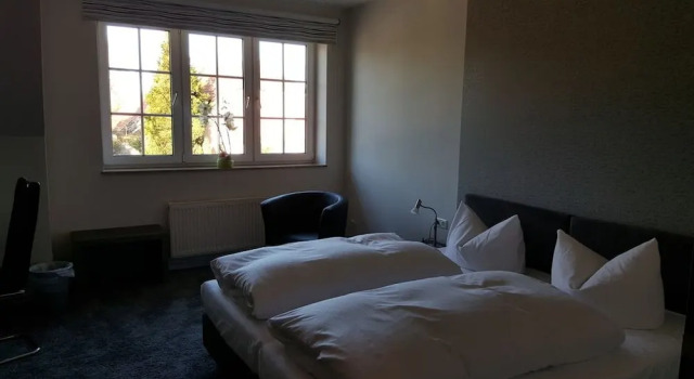 Hotel Landhaus Feyen, Забронировать Дом для отпуска Гросефен East Frisia
