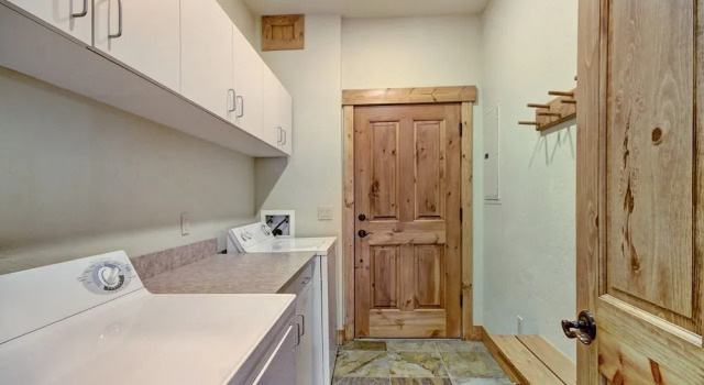 Cosmopolitan Decor + Spacious 3br In Downtown Breck Sleeps 8 3 Bedroom Townhouse by RedAwning, Забронировать Апартаменты/квартира Апартаменты Брекенридж, Апартаменты/квартира
