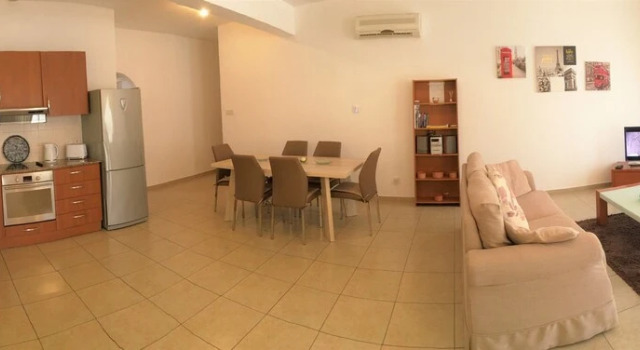 One bedroom apartment at diana gardens, Prenota Appartamento Paphos Paphos, vicino a Stelios Kyriakides Stadium