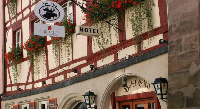 Hotel Elch, Забронировать Отель Отели Нюрнберга 3 звезды, рядом с Городской музей Фембохаус, 3*