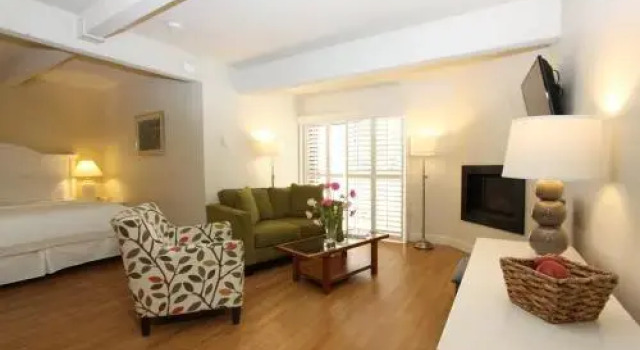 Lobos Lodge, Prenota Hotel Carmel Highlands Indiana
