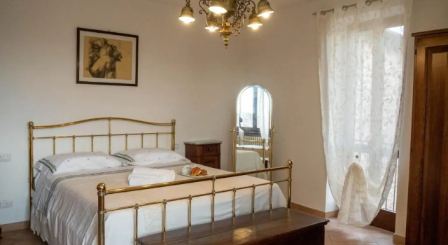Domus Flora Guest House, Varaa Matkakoti Spello Umbria