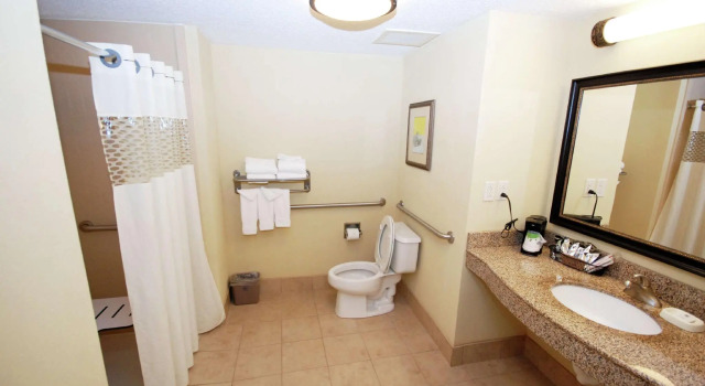 Двухместный номер Standard Hampton Inn Chattanooga-North