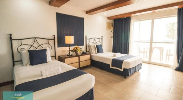 Двухместный номер Standard с видом на озеро Estancia Resort Hotel