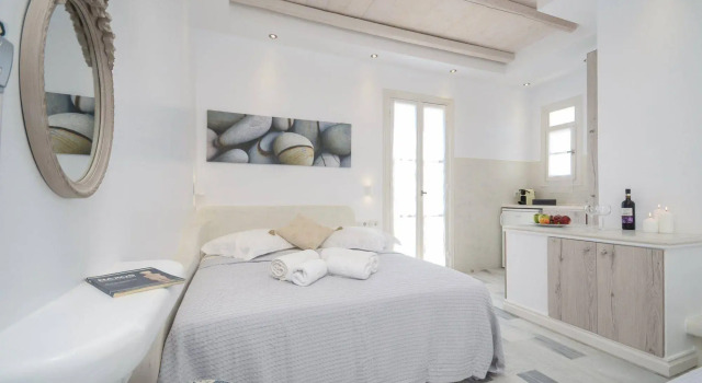 Ostria Hotel