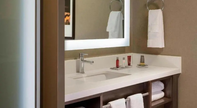Четырёхместный номер Standard San Antonio Marriott Riverwalk