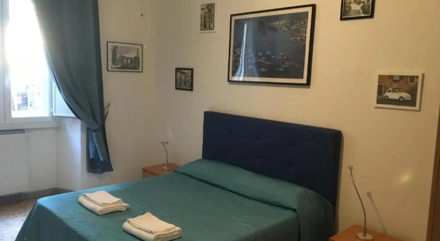 Апартаменты Delightful apartment 100 meters from the Colosseum