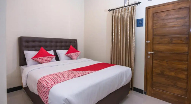 Двухместный номер Standard Al Abror Homestay Mandala Krida Mitra RedDoorz