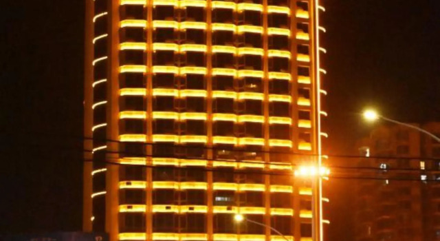 Jianghan Pearl International Hotel, Забронировать Отель Отели Шаянчжэнь с парковкой, Парковка