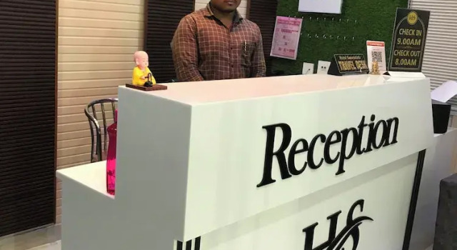 Номер Economy Hotel Swarna Lata