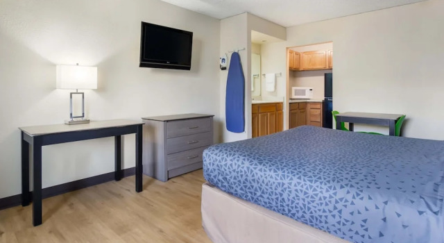 Студия 1 Life Studio and Suites