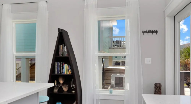 Hesed Beach Cottage