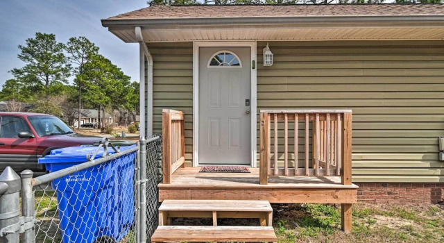 Pet-Friendly Fayetteville Vacation Rental, Забронировать Дом для отпуска Форт-Брэгг Северная Каролина