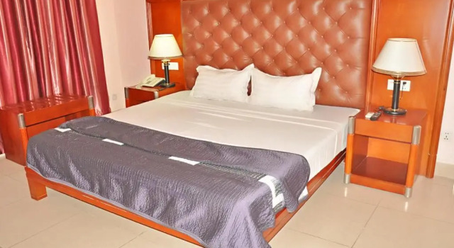Полулюкс с балконом Bravia Eco Hotel Lome