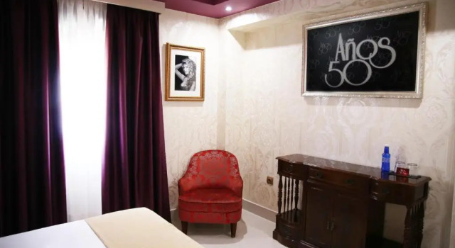 Номер Economy Hotel Años 50