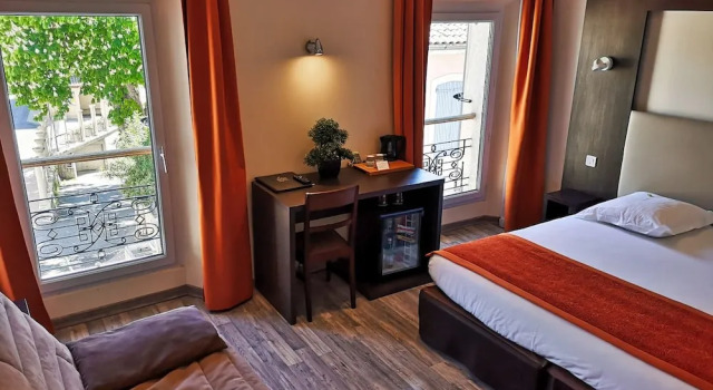 Четырёхместный номер Standard Hôtel Spa Les Alpes