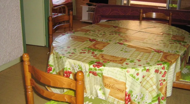 Studio In Cauterets With Wonderful Mountain View And Furnished Balcony 11 Km From The Slopes, Rezervasyon Daire Pyrenees National Park otoparklı oteller, Otopark