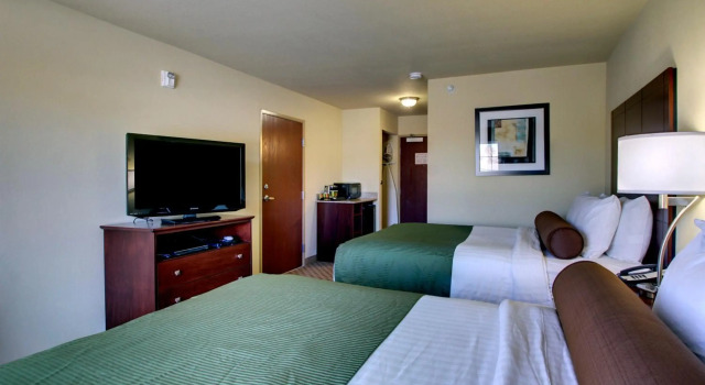 Cobblestone Inn & Suites - Hartington, Boek Hotel Hartington Nebraska