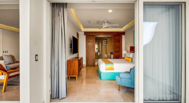 Fantastic Oceanfront Apartment With Balcony, Pool & Central AC, Rezervovat Apartmán Puerto Vallarta Jalisco