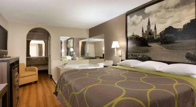 Номер Standard Super 8 by Wyndham Lake Charles Northeast