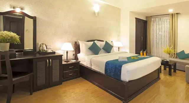 Семейный номер Standard с красивым видом из окна Sunrise Central Hotel