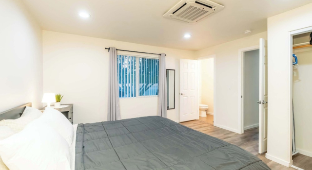 Cozy Glendora Home Walk to Route66 Near Disneyland, 预订 度假屋 格伦多拉 洛杉矶都会区