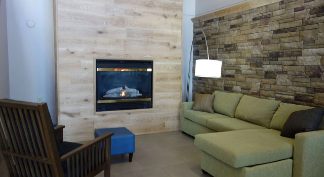 Country Inn & Suites by Radisson, Mason City, IA
