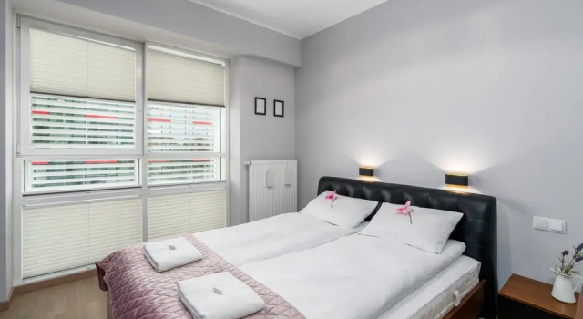Апартаменты Poznań Apartments Towarowa