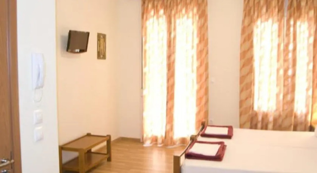 Holiday Studios - Rooms