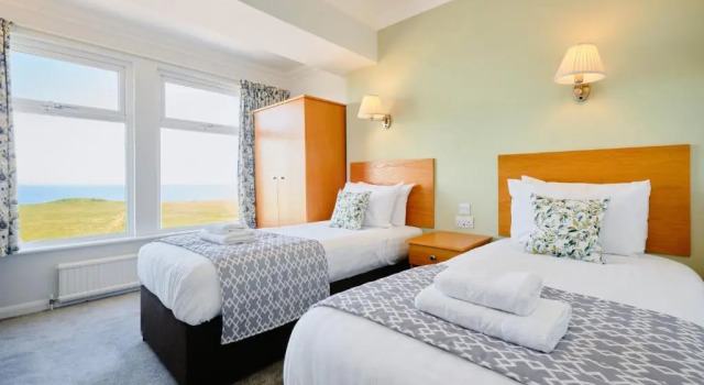 Семейный номер Standard с видом на море The Kilbirnie Hotel