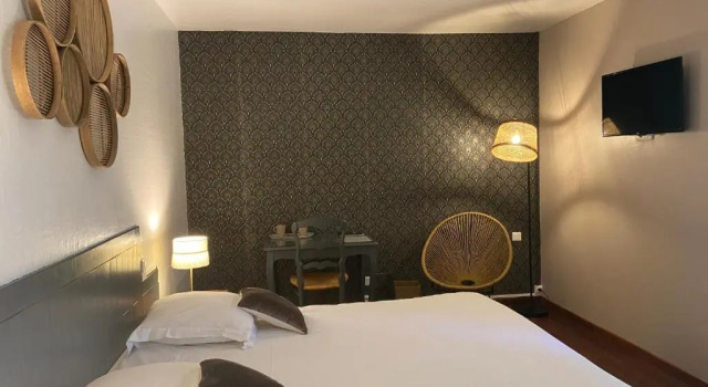 Двухместный номер Standard Logis Hôtel La Sommellerie