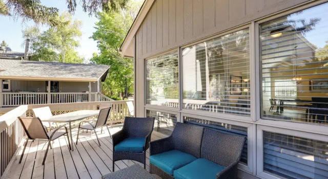 Апартаменты 6 Mi to Downtown: Flagstaff Townhome w/ Deck
