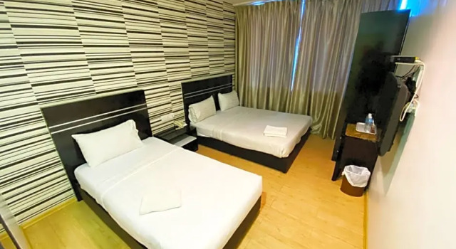 Трёхместный номер Luxury Bluebell Hotel skudai