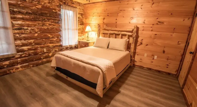 Hilltop At Eagle Ridge 6 Bedroom Cabin by Redawning, Boek Hotel Hochatown Oklahoma