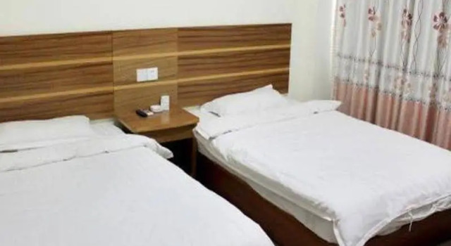 Yiwu Dong Ou Hotel