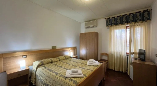 Standard Doppel Zimmer Hotel La Torretta