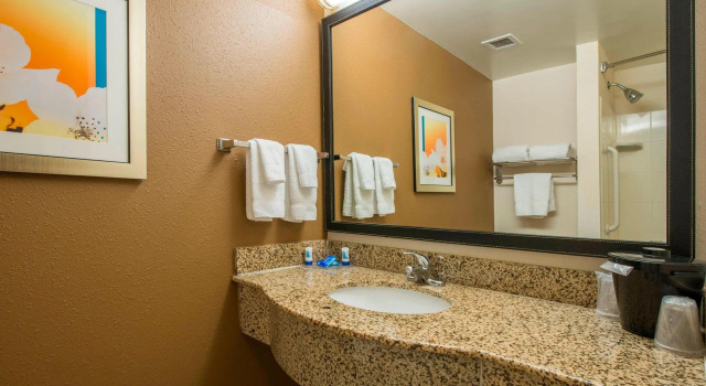 Четырёхместный номер Standard Fairfield Inn & Suites By Marriott Hinesville Fort Stewart