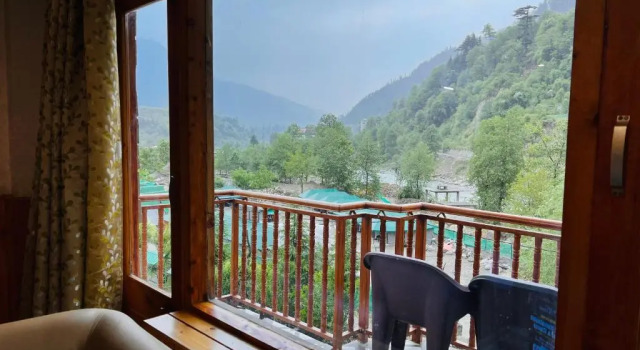 Himalyan River Resort-A Riverside Resort