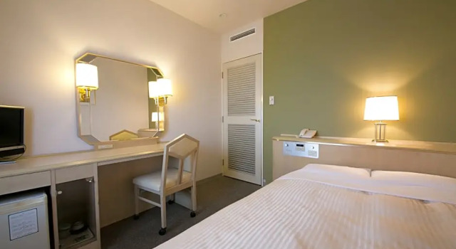 Номер Standard Shin Osaka Washington Hotel Plaza