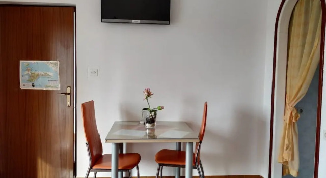 Apartments Carmen, Prenota Appartamento Arbe 