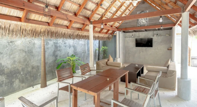 Люкс Deluxe Brickwood Ganduvaru Private Villas