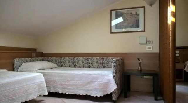 Standard Vierer Zimmer Hotel Rocco