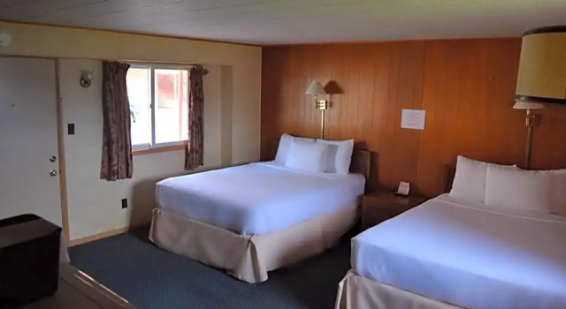 Номер Deluxe Mid-City Motel