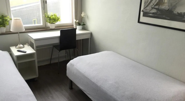 Masthuggsterassens Vandrarhem - Hostel, Забронировать Хостел Majorna-Linné Гетеборг, рядом с Gothenburg Natural History Museum