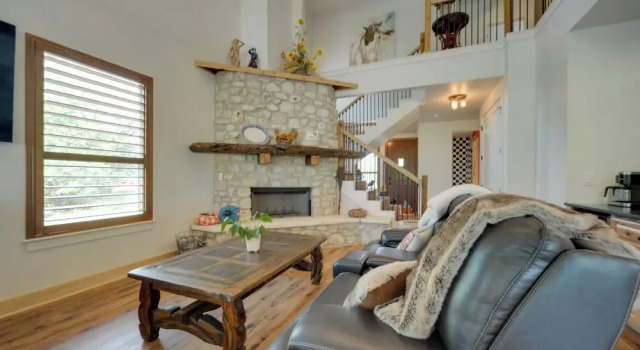 Horseshoe Bay Resort Home ~ 6 Mi to Lake Lbj!, Забронировать Курортный отель Хорсшу Бэй Texas Hill Country