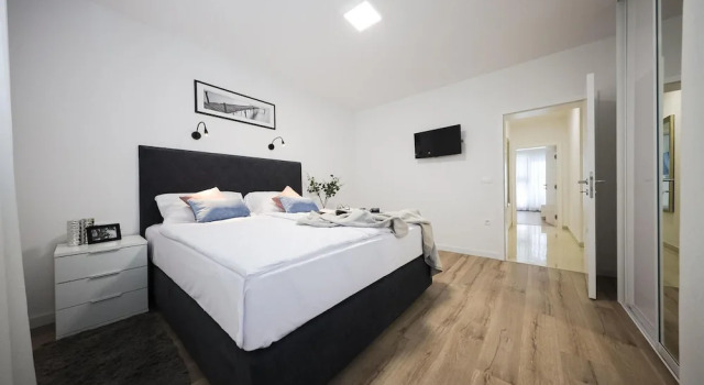 Nice Apartment in Zadar With 1 Bedrooms, Wifi and Outdoor Swimming Pool, Забронировать Апартаменты/квартира Отели Задар с бассейном, рядом с Пляж Мали Милни, Бассейн