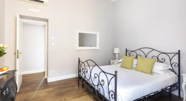 Двухместный номер Standard Spagna Art & Suites - CA Domus Collection