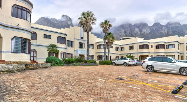 Студия Studio in Camps Bay - 40m From Beach