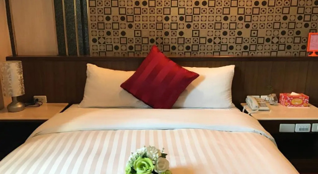 Четырёхместный номер Standard Fu Chang Hotel