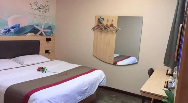 Номер Superior Thank Inn Hotel He'nan Zhengzhou Xinzheng City North China Road Xuanyuan Lake